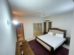 2bed fully furnished apartment savoy F11